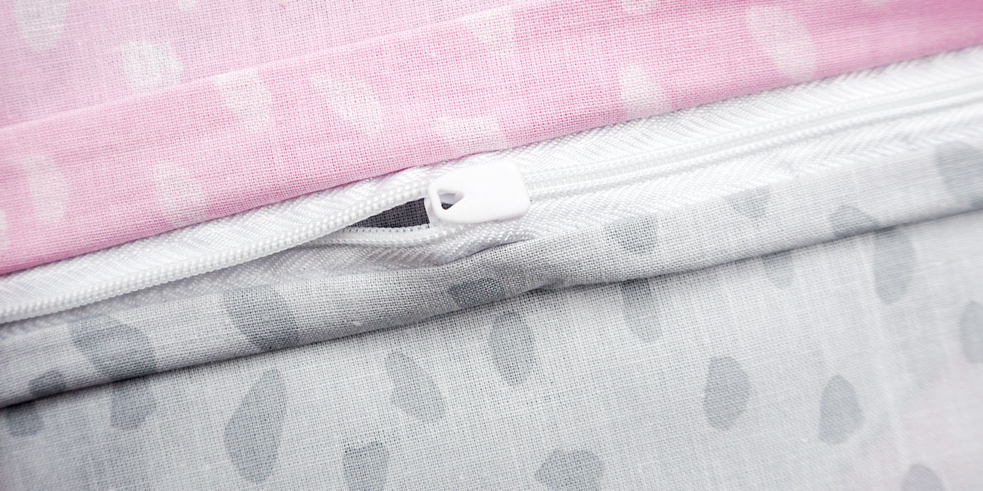 Pościel 100x135 kotek Hug Me Róż 3615A - zapinanie pościeli